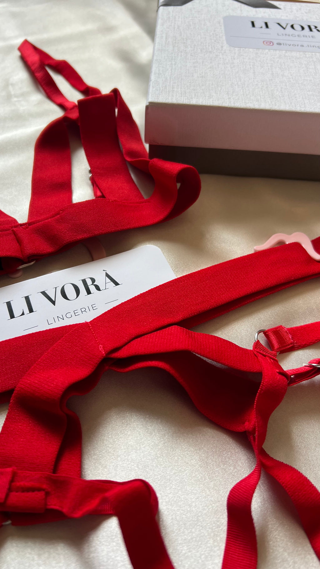 Fantezi İç Çamaşırı Kırmızı - Özel Bölgeler Açık