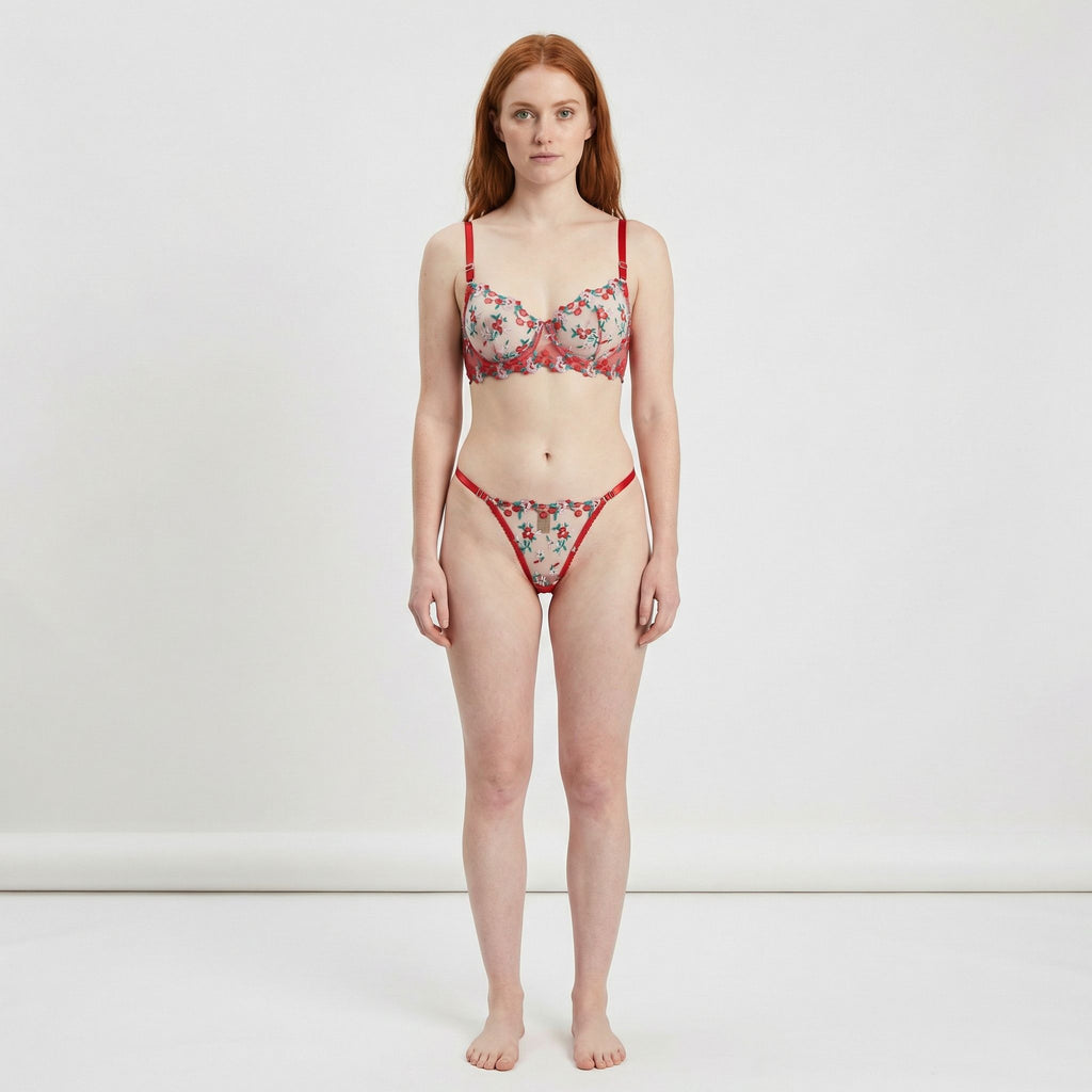 Kırmızı Askılı Çiçek Desenli Takım